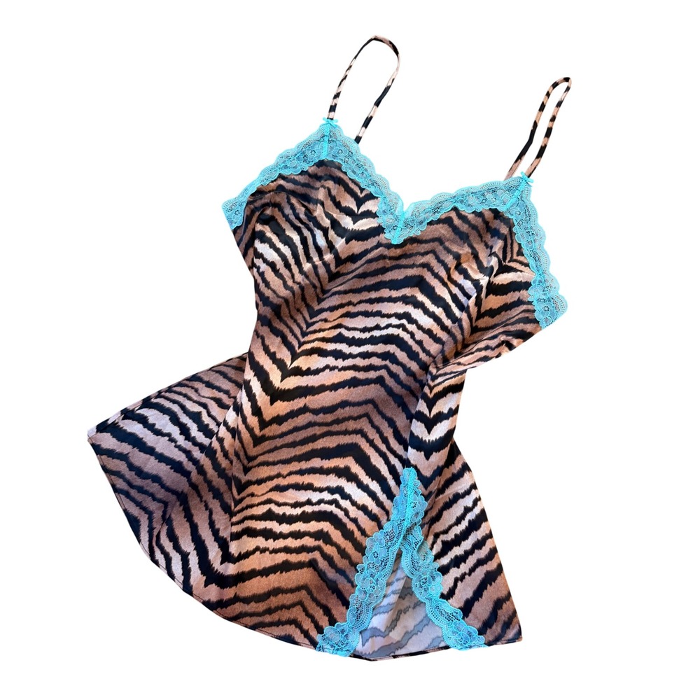 NWT Victorias Secret Tiger Print Satin Slip/Cami Turquoise Lace Trim Y2K